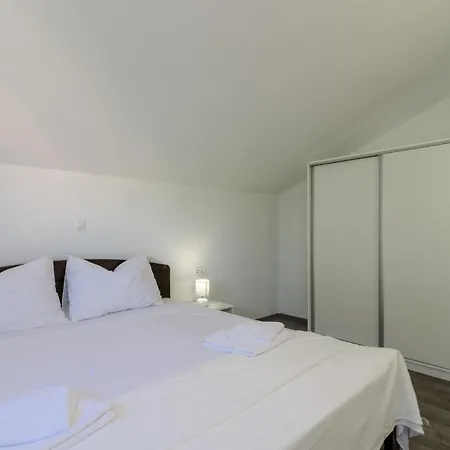 Villa Andelo Trogir Exterior photo