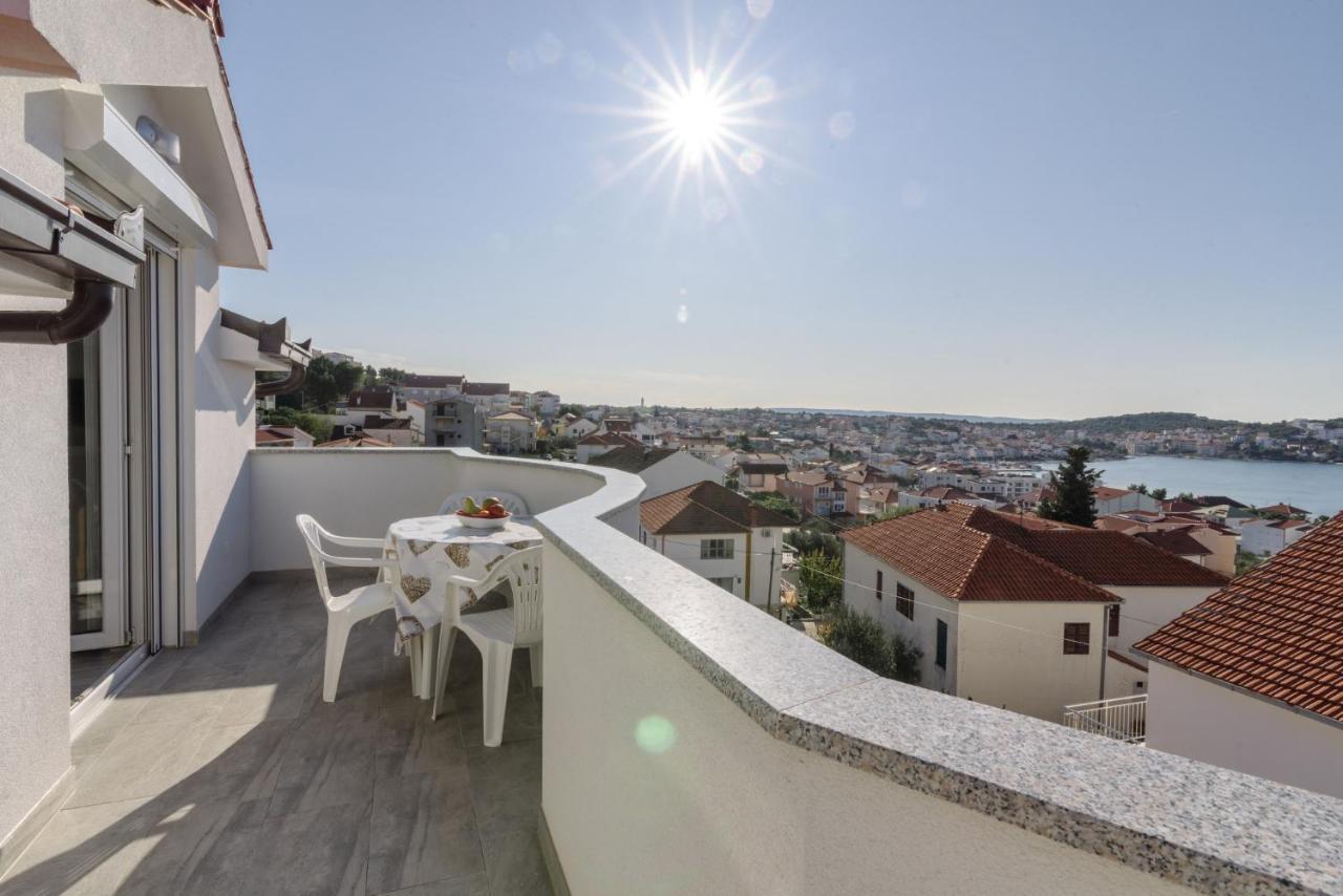 Apartment Andelo Trogir